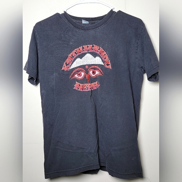 Vintage New Fashion Kathmandu Nepal Embroidered Short Sleeve, Size Medium - Picture 1 of 3